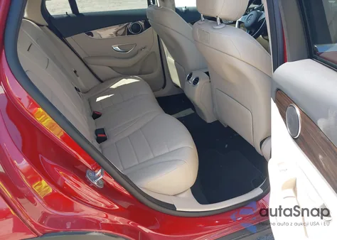 2019 Mercedes-Benz Glc 300 из США, поврежденный, VIN WDC0G4JB0KF657118